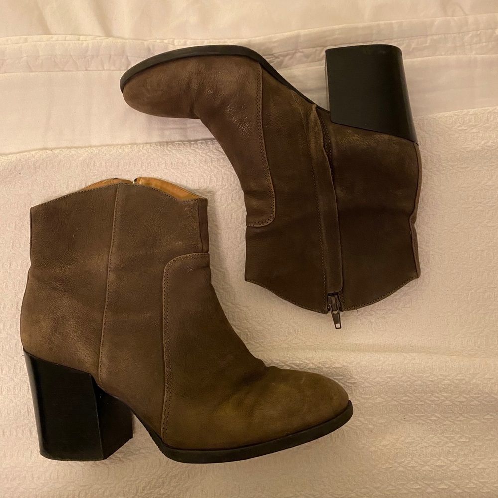 Nine-West Suede Booties